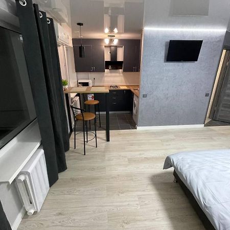 Apartcenter Вип Апартаменты В Центре Города На Гагарина Kryvy Rih Buitenkant foto