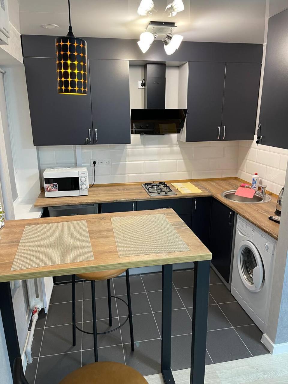 Apartcenter Вип Апартаменты В Центре Города На Гагарина Kryvy Rih Buitenkant foto
